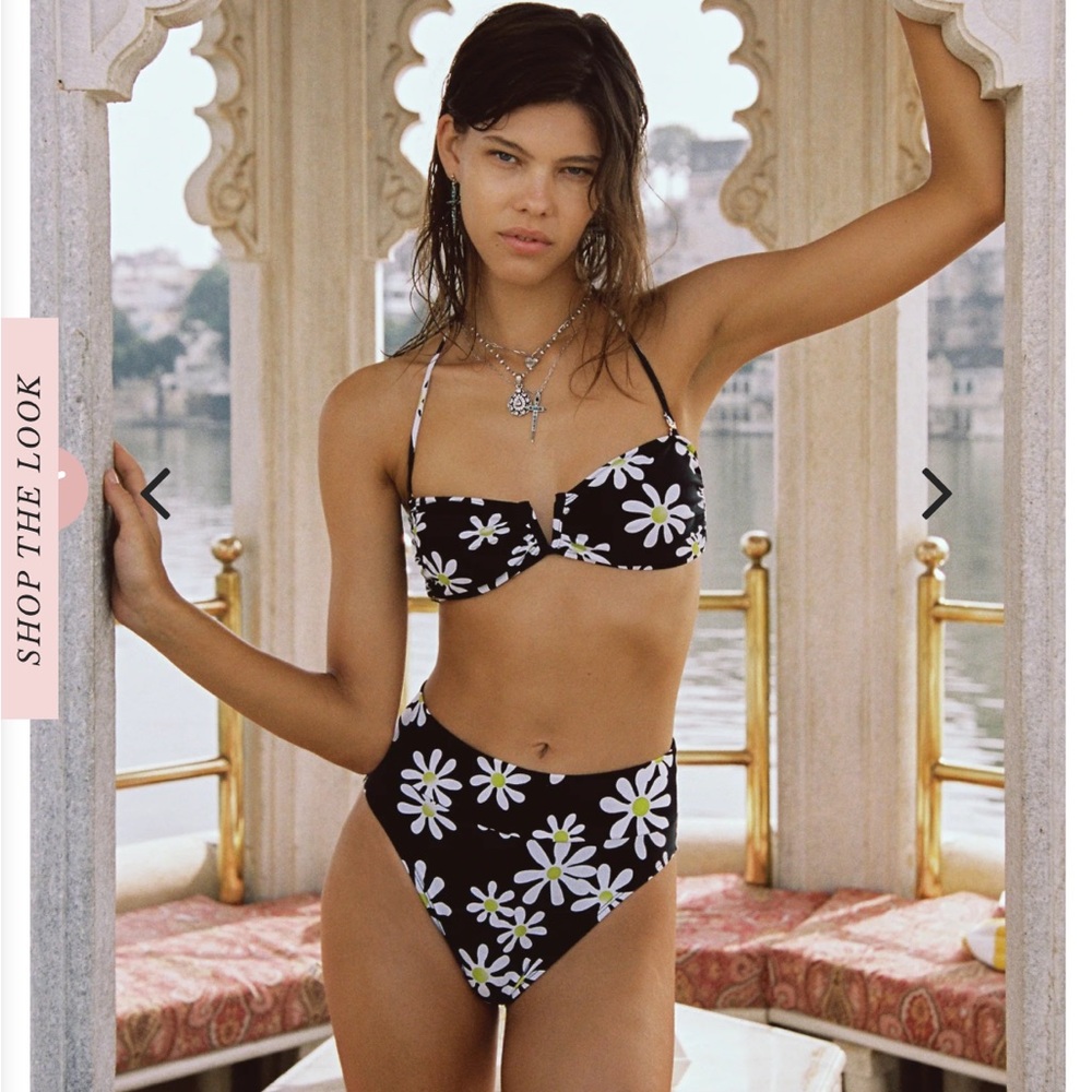 Vanessa Mooney Madeline bikini top